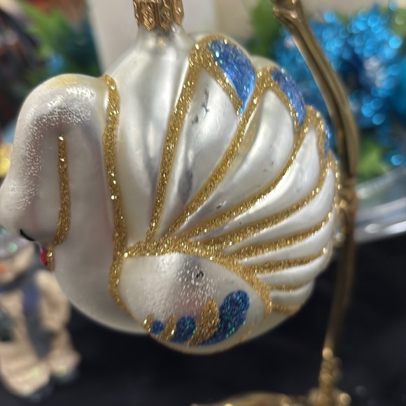 Polonaise Kurt S. Adler Swan Ornament - Picture 3 of 4